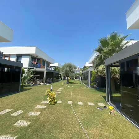 Bozay Evinizdeki Rahatlik Huzurlusakin Tatil 库萨达斯