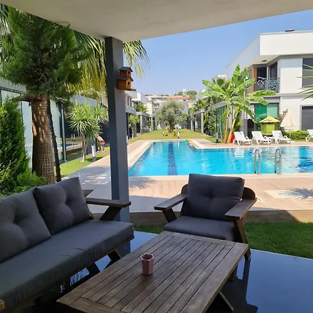 Bozay Evinizdeki Rahatlik Huzurlusakin Tatil Kusadasi