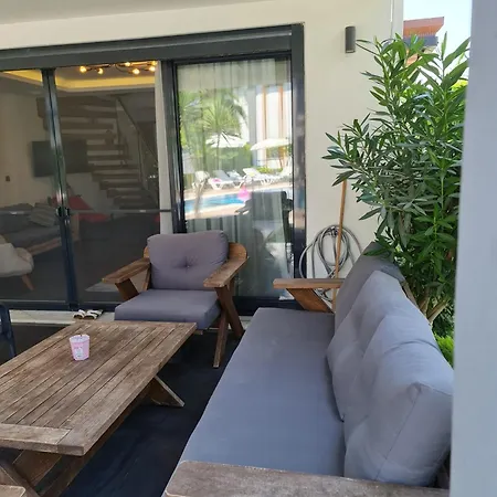 Bozay Evinizdeki Rahatlik Huzurlusakin Tatil Villa Kusadasi